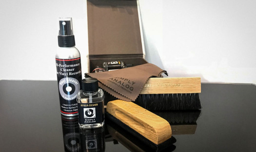 Zestaw do czyszczenia winyli i igły gramofonowej przy zakupach w Hifistation